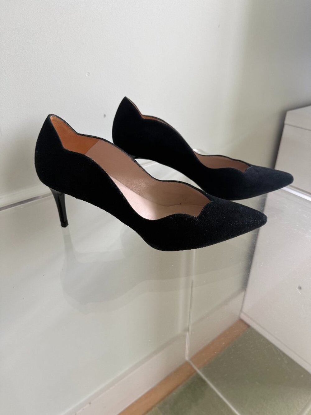 Sesto Meucci Black Suede Pointed-Toe Pumps - Size 7.5